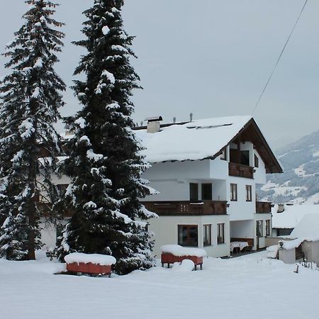 Отель Gastehaus Treichl Фюген Экстерьер фото